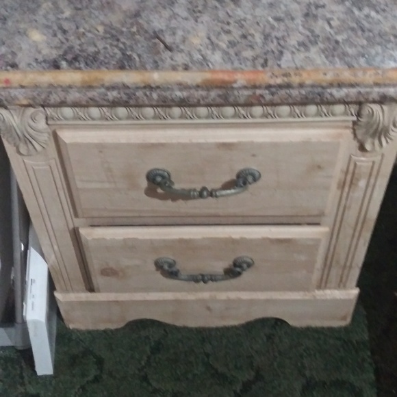 Funiture - Picture 3 of 3